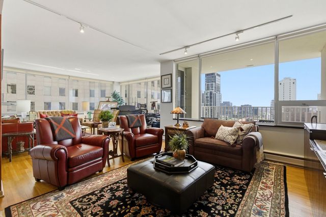 1000 N Lake Shore Plaza 24C, Chicago, IL 60611