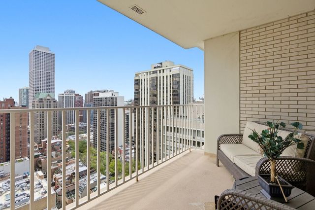 1000 N Lake Shore Plaza 24C, Chicago, IL 60611