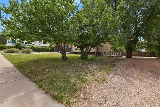 523 E Las Animas Street, Colorado Springs, CO 80903