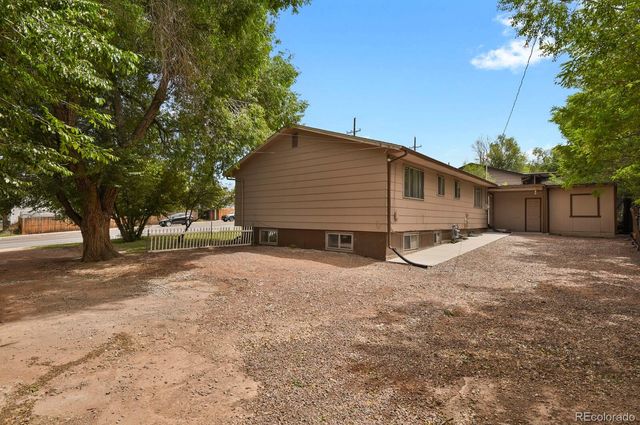 523 E Las Animas Street, Colorado Springs, CO 80903