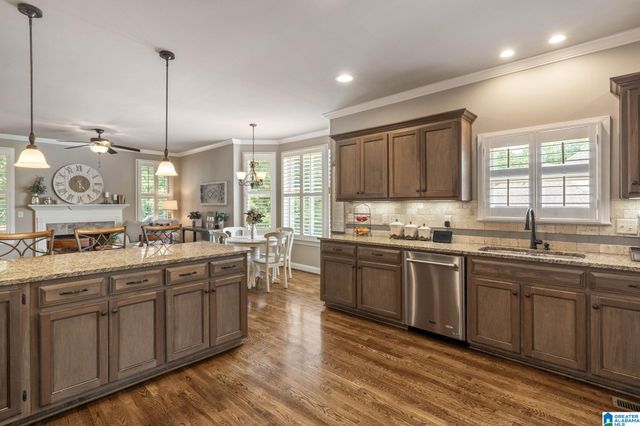 275 CEDAR GROVE PARKWAY, Alabaster, AL 35007