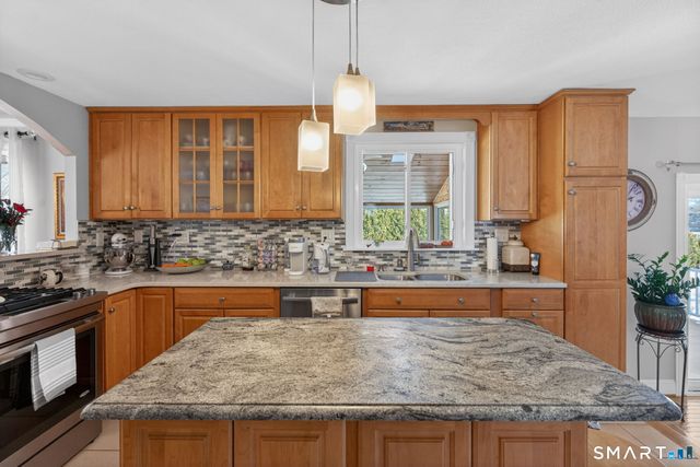 48 Ridge Crest Circle, Wethersfield, CT 06109