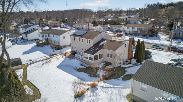 48 Ridge Crest Circle, Wethersfield, CT 06109