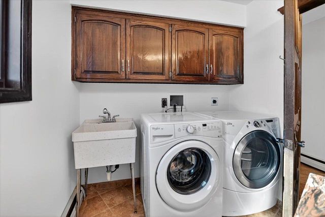 2695 Gaston Road, Cottage Grove, WI 53527