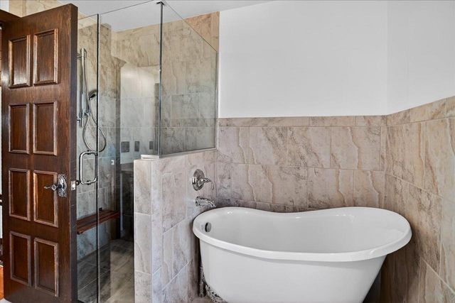 2695 Gaston Road, Cottage Grove, WI 53527