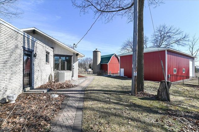 2695 Gaston Road, Cottage Grove, WI 53527