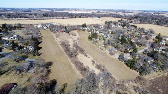 2695 Gaston Road, Cottage Grove, WI 53527