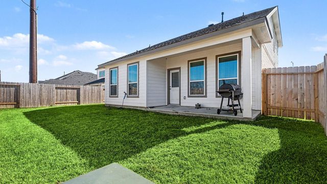 3303 Falling Brook Drive, Baytown, TX 77521