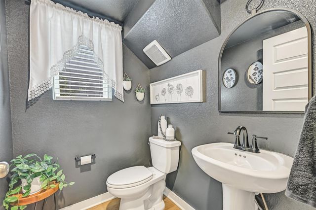 639 Salt Marsh Trail, Kemah, TX 77565