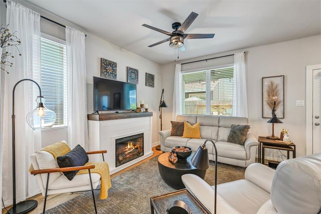 639 Salt Marsh Trail, Kemah, TX 77565