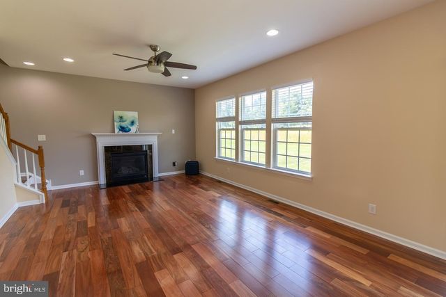 823 S HAINES CIR, Downingtown, PA 19335