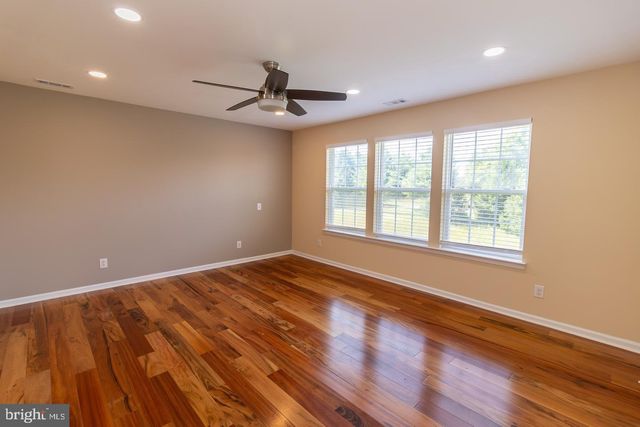 823 S HAINES CIR, Downingtown, PA 19335