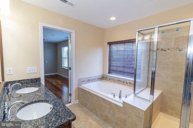 823 S HAINES CIR, Downingtown, PA 19335
