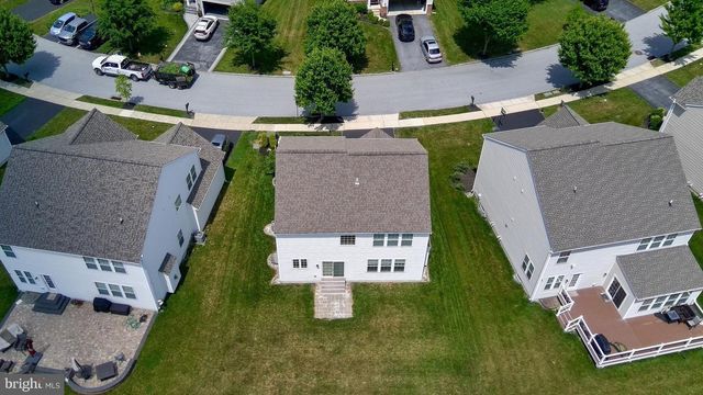 823 S HAINES CIR, Downingtown, PA 19335