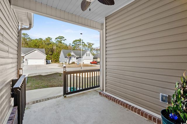 621 Garden Dr., Georgetown, SC 29440