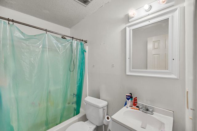 107 Magwood Drive, Summerville, SC 29485