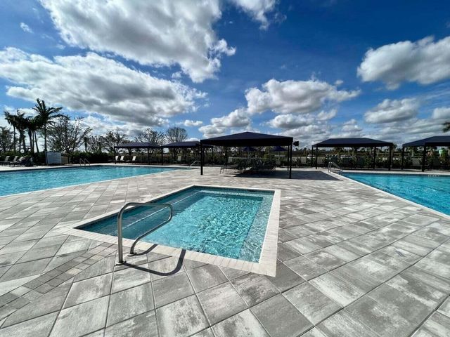 12000 SW Bristol Bay Drive, Port St. Lucie, FL 34987