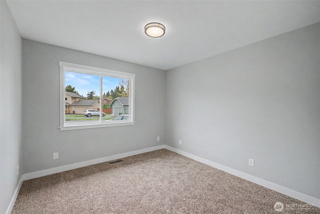 1211 Lotus Lane, Freeland, WA 98249