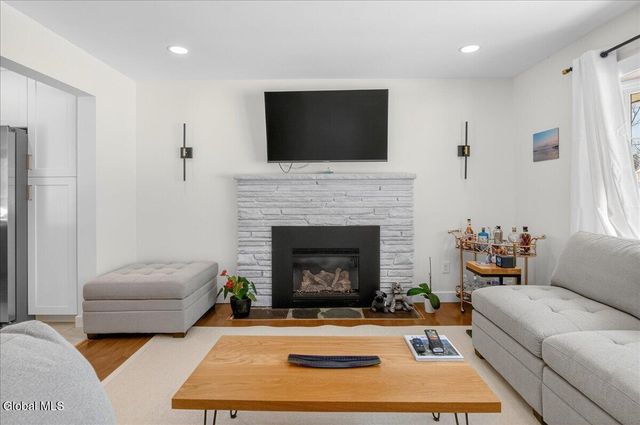 40 Lee Street, Ballston Spa, NY 12020