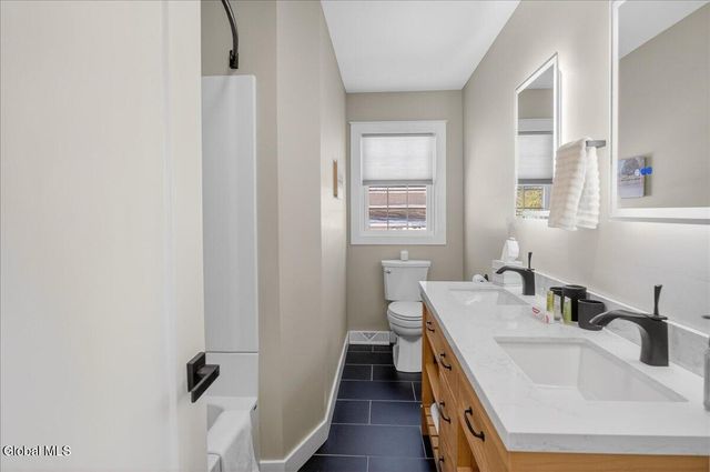 40 Lee Street, Ballston Spa, NY 12020