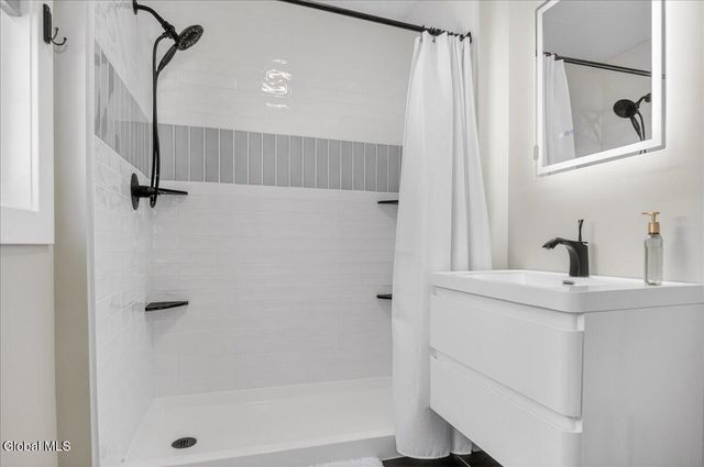 40 Lee Street, Ballston Spa, NY 12020