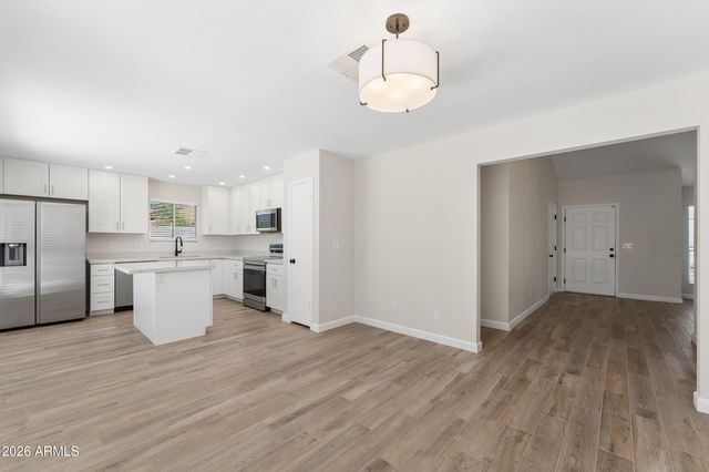 7214 W SIERRA VISTA Drive, Glendale, AZ 85303