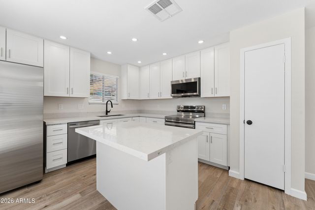 7214 W SIERRA VISTA Drive, Glendale, AZ 85303