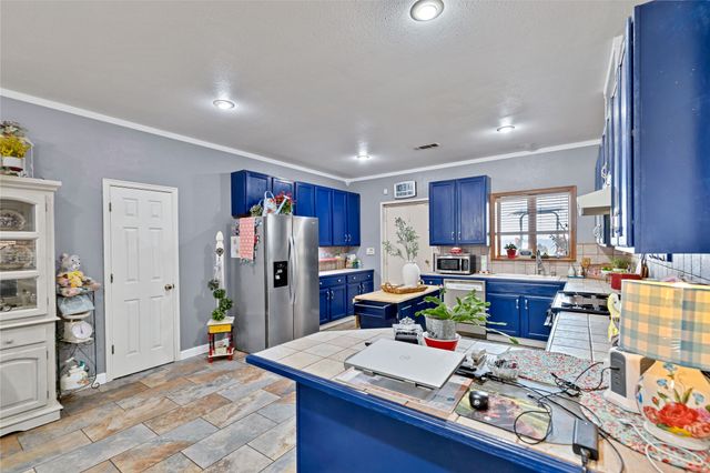 7709 Fm 902, Sherman, TX 75092