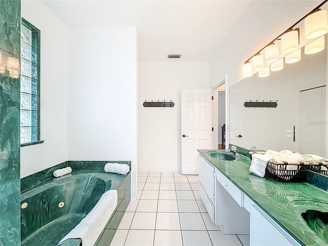 2614 SE 25TH COURT, Ocala, FL 34471