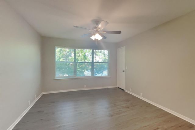 10210 E Summit Canyon Drive, Houston, TX 77095