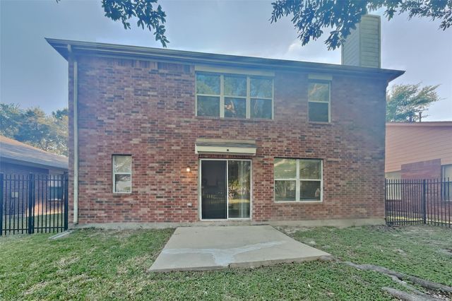 10210 E Summit Canyon Drive, Houston, TX 77095