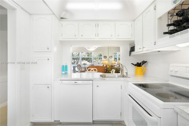 1501 S Ocean Blvd 214, Lauderdale By The Sea, FL 33062