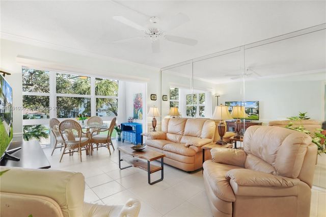 1501 S Ocean Blvd 214, Lauderdale By The Sea, FL 33062