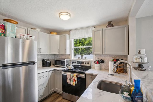 4801 EMERSON AVENUE S, St Petersburg, FL 33711