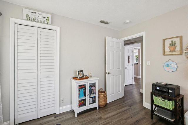 4801 EMERSON AVENUE S, St Petersburg, FL 33711