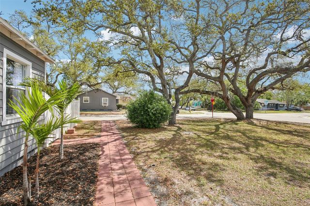 4801 EMERSON AVENUE S, St Petersburg, FL 33711