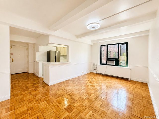 1564 Unionport Road 5A, Bronx, NY 10462