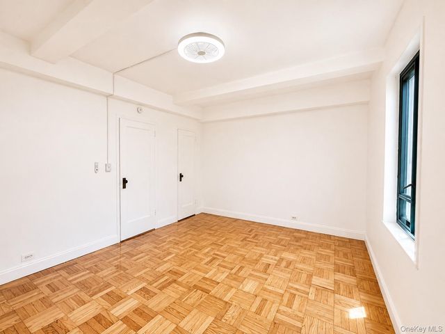 1564 Unionport Road 5A, Bronx, NY 10462