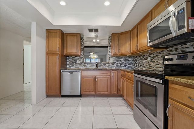 11241 DOLLAR LAKE DRIVE 4, Port Richey, FL 34668