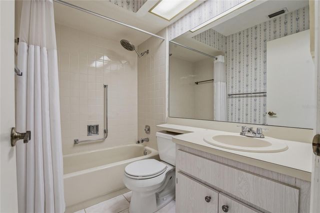 11241 DOLLAR LAKE DRIVE 4, Port Richey, FL 34668