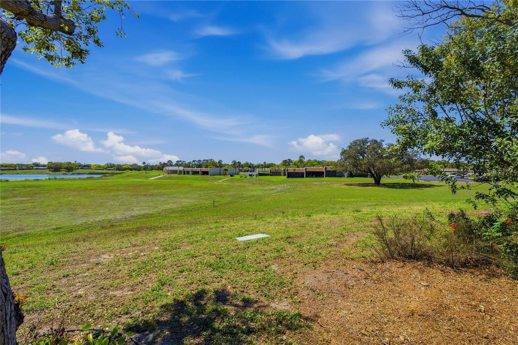 Image 6 of property listing at 11241 DOLLAR LAKE DRIVE 4, Port Richey, FL 34668