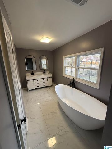1831 MOORE AVENUE, Anniston, AL 36201