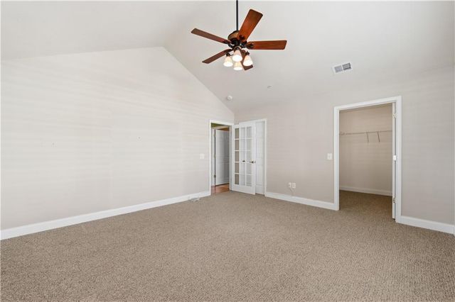 945 BURNT HICKORY Circle NW 8, Marietta, GA 30064