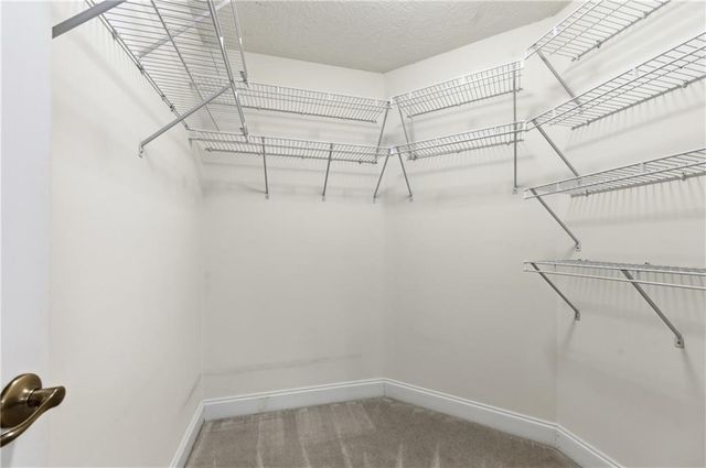 945 BURNT HICKORY Circle NW 8, Marietta, GA 30064