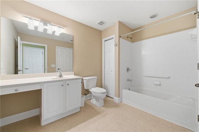 945 BURNT HICKORY Circle NW 8, Marietta, GA 30064