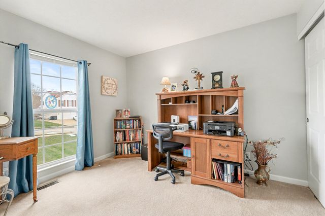 2421 Hickorywood Court, Alexandria, KY 41001