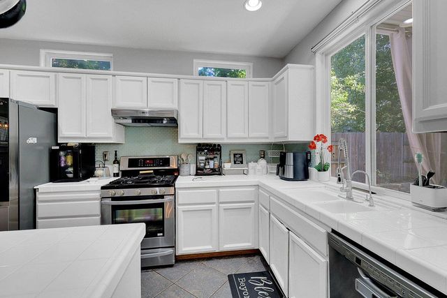 1645 Headslane Rd, West Sacramento, CA 95691