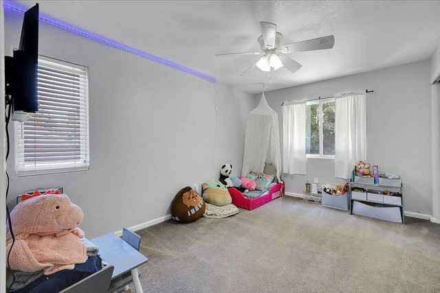 1645 Headslane Rd, West Sacramento, CA 95691
