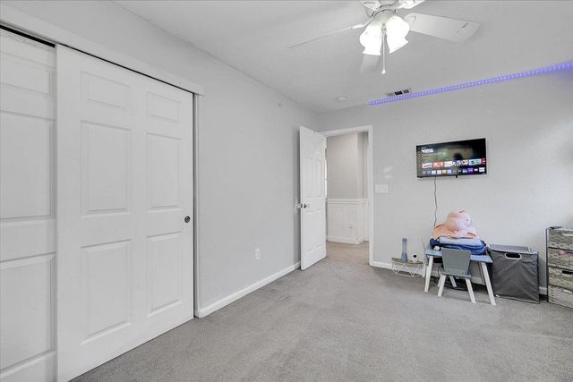 1645 Headslane Rd, West Sacramento, CA 95691