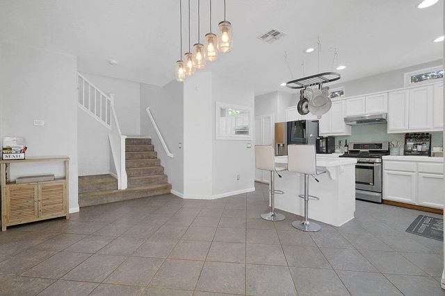 1645 Headslane Rd, West Sacramento, CA 95691
